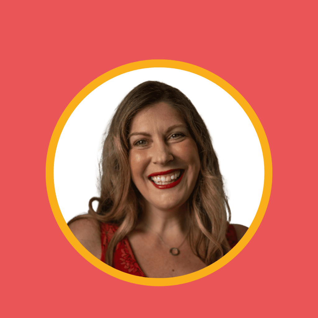 Aoife O'Brien, host of Happier at Work podcast and guest on the Influence & Impact for female leaders podcast
